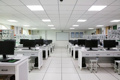 线上看牧院丨走进河南牧业经济学院信息工程学院(软件学院) 计算机软件及网络技术